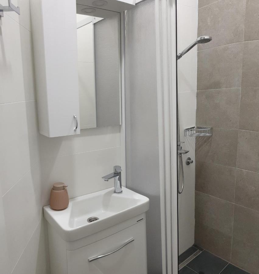 Lovely Private Flats Free Parking Novi Sad Extérieur photo